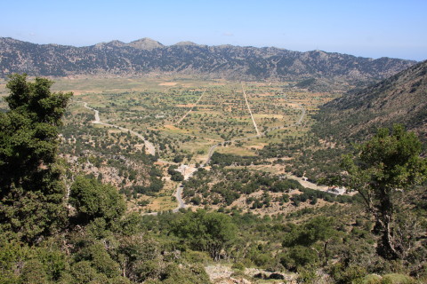 Kreta-2009-7624-dalen-ved-Omalos.JPG