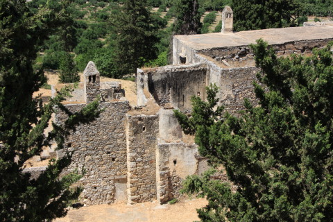 Kreta-2009-8288-det-forfaldne-kloster-Kato-Moni-Prevel-15-1600-tallet.JPG